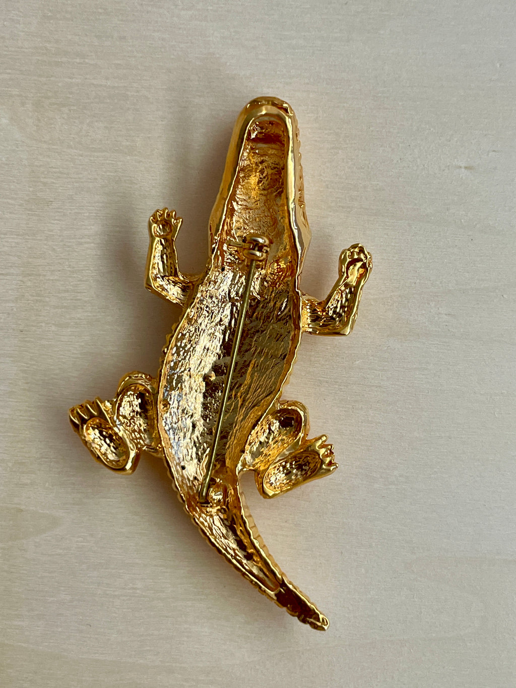 Rhinestone Alligator Brooch - Large