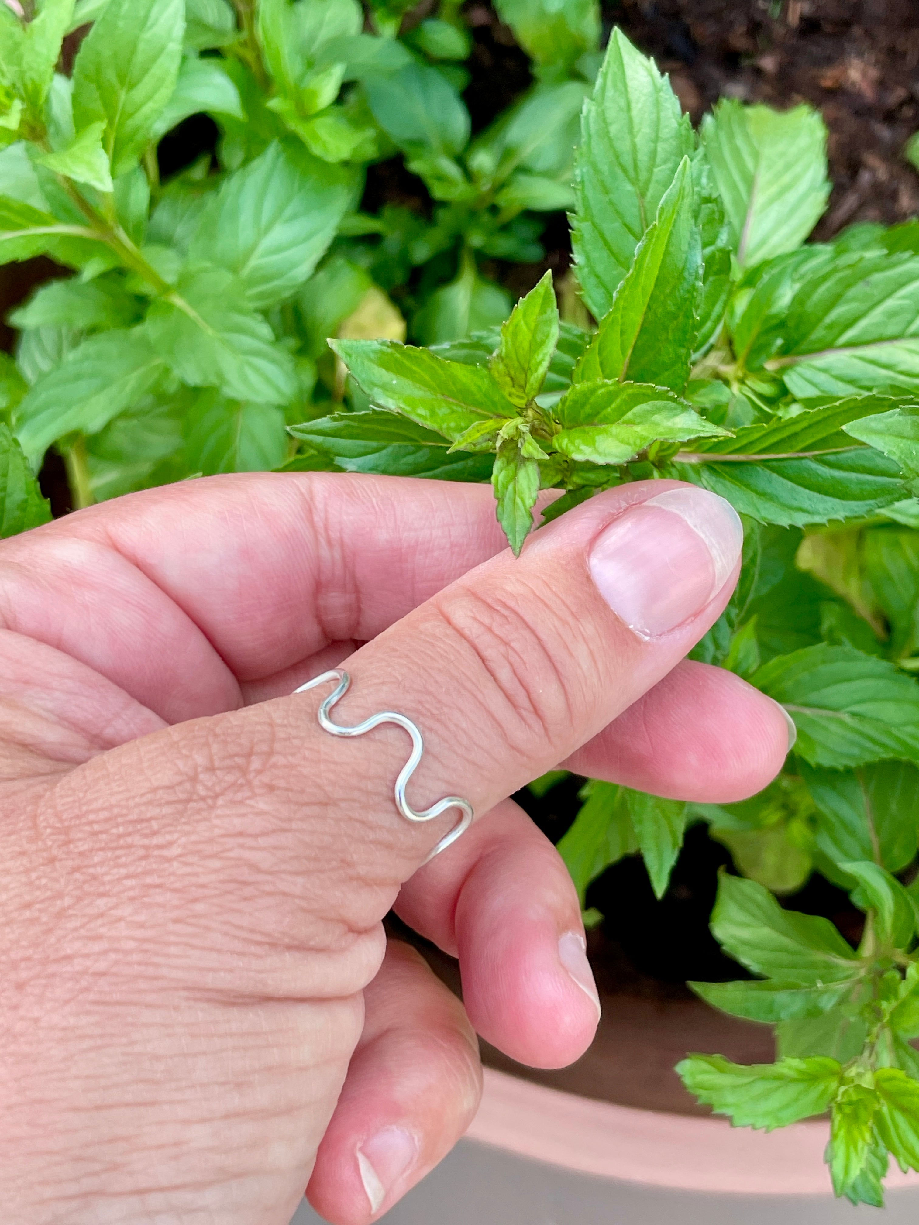 Squiggle Ring