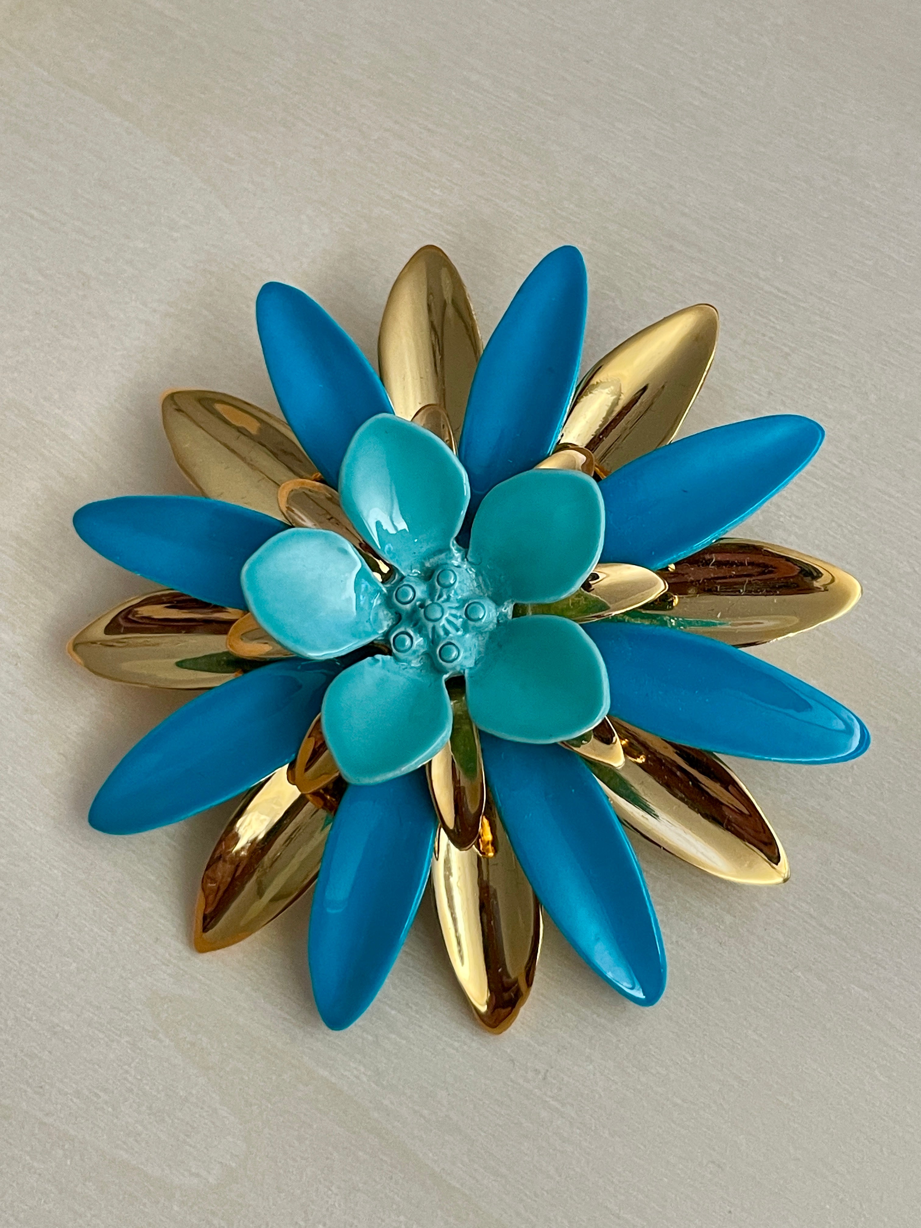 Cornflower Blue Floral Brooch