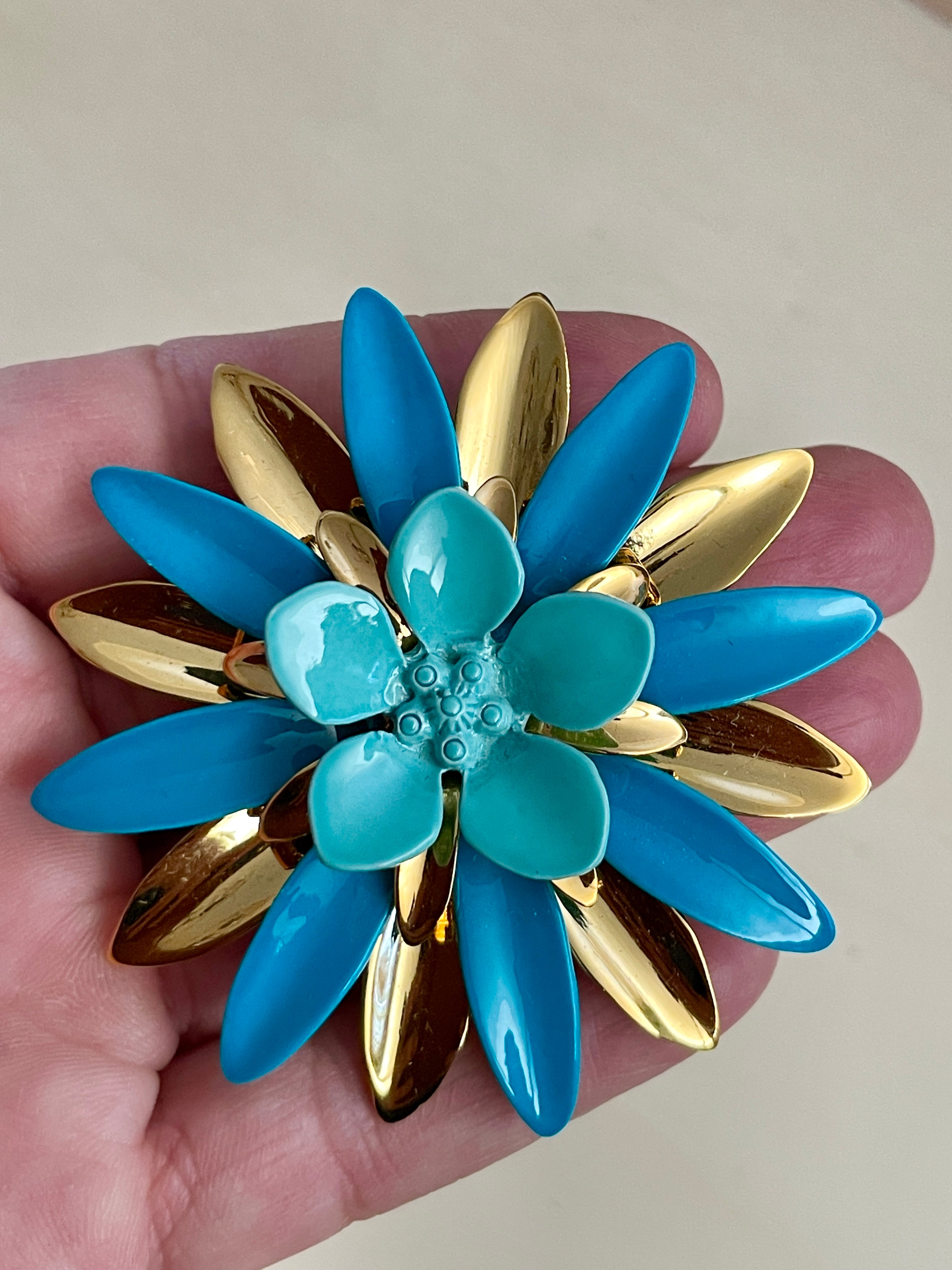 Cornflower Blue Floral Brooch