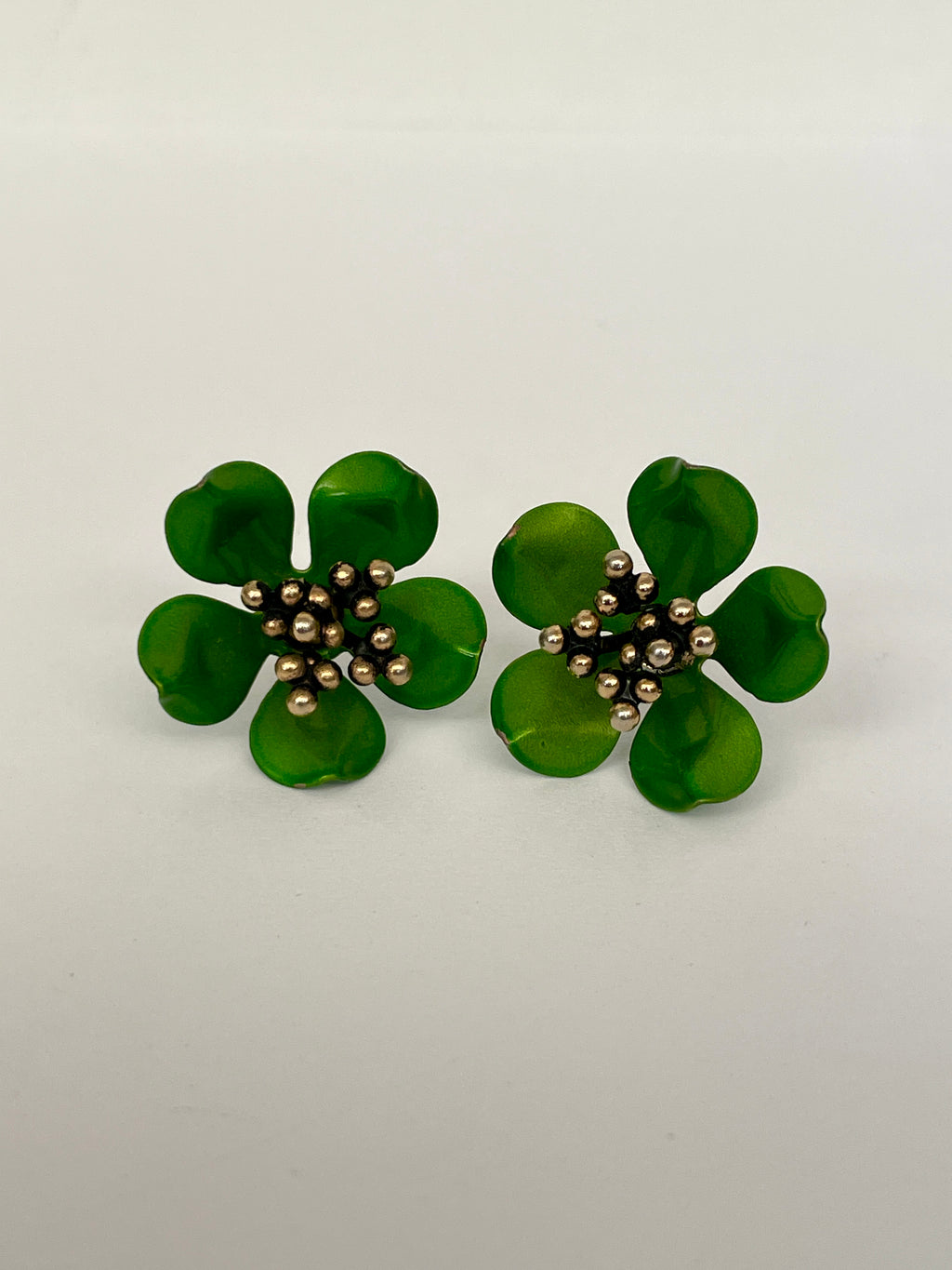 3D Vintage Flower Studs
