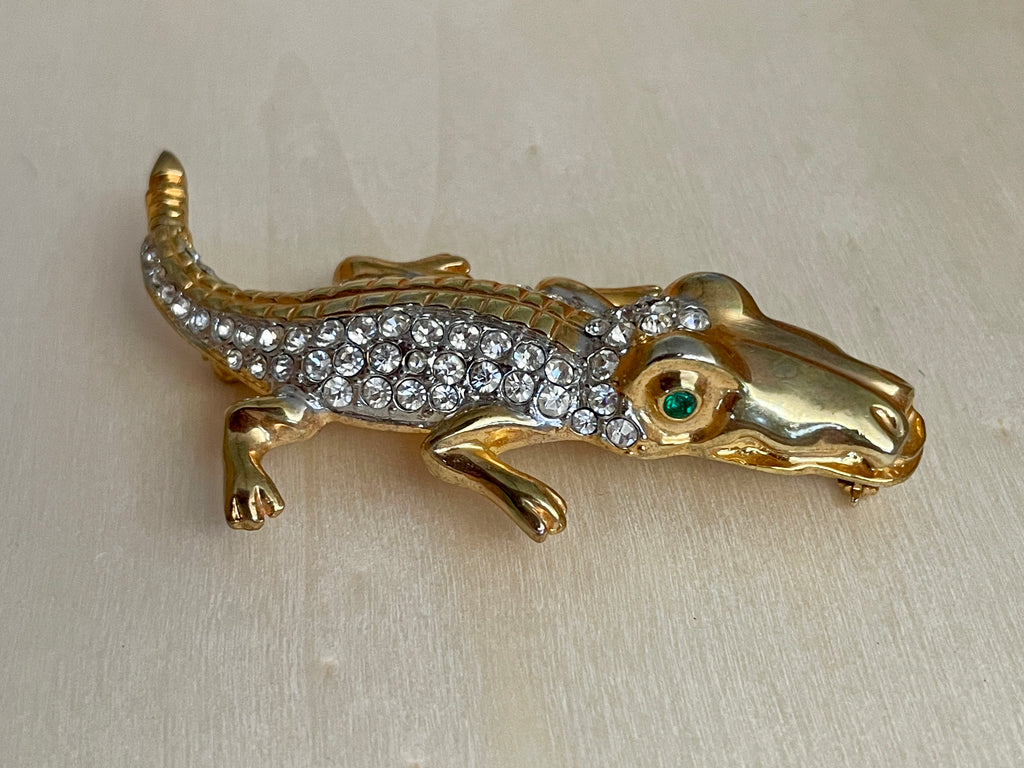 Rhinestone Alligator Brooch - Medium