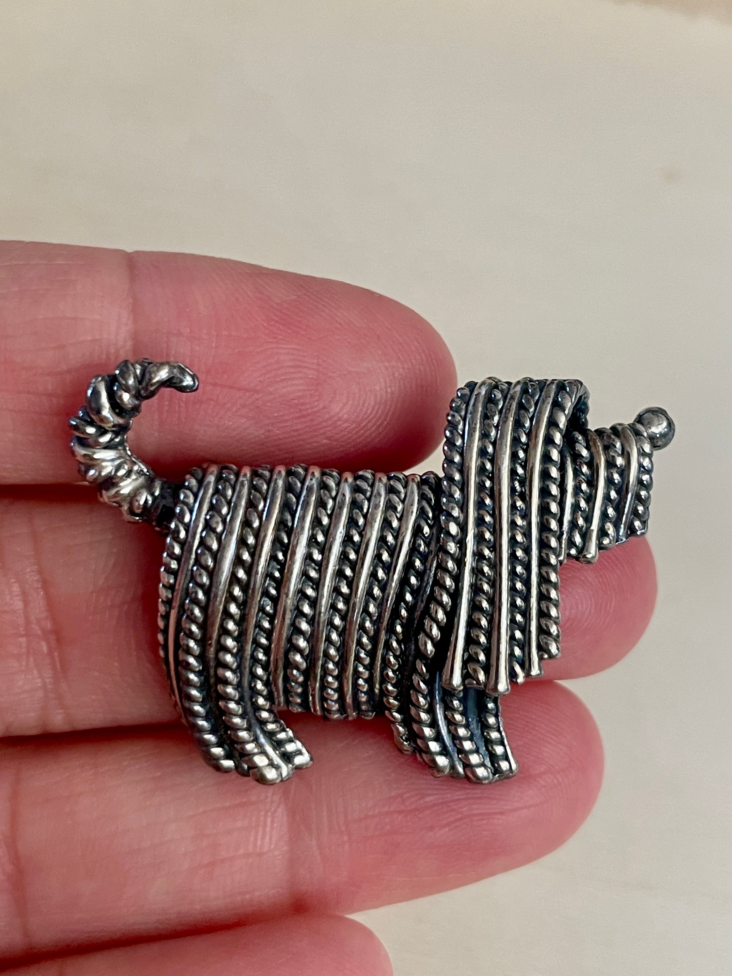 Silvertone Shaggy Dog Brooch