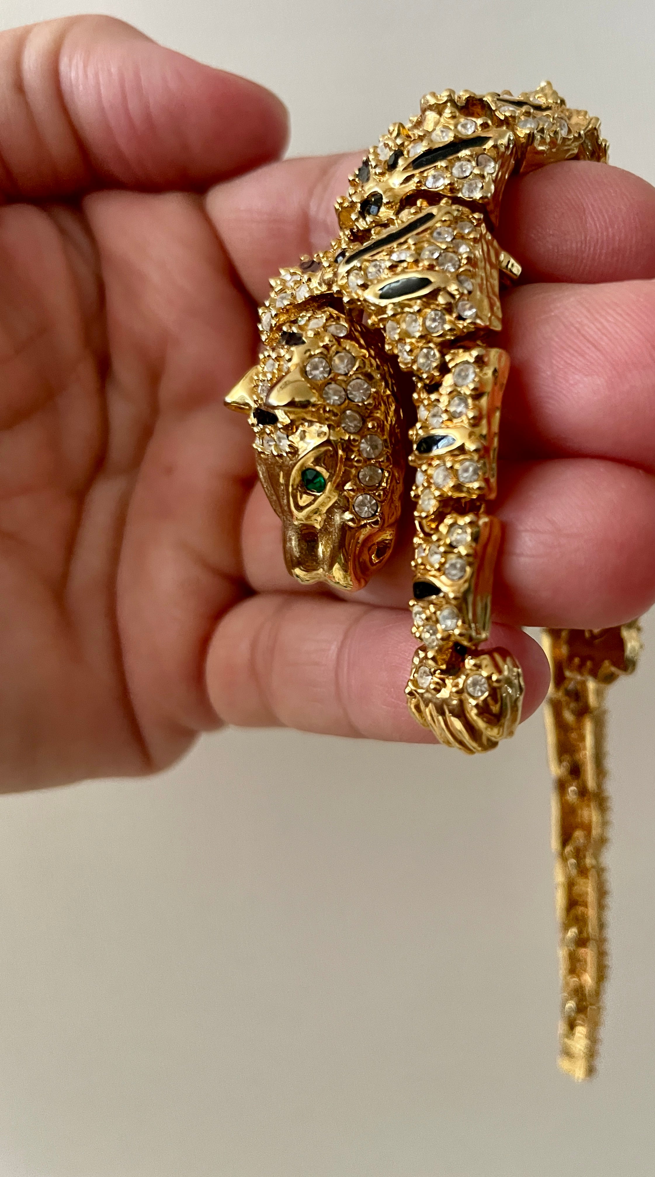 Vintage Tiger Shoulder Brooch